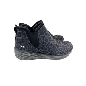 New Ryka Womens Niah Animal Print Waterproof 9M Faux Suede Boots Shoes Comfort